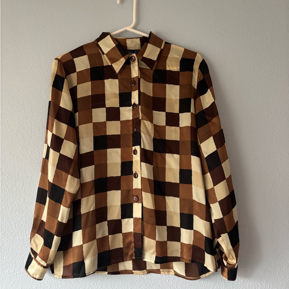 Boutique Europa  Checkered Silk shirt